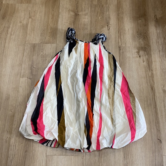 Adorable summer dress - Picture 3 of 3